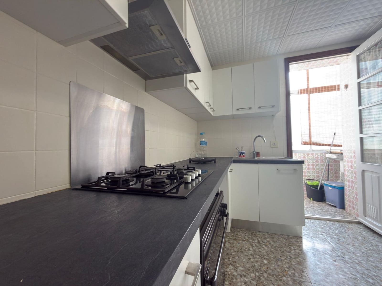 3 bedroom Flat for sale in Alicante / Alacant city - € 141,000 (Ref: 9591540)