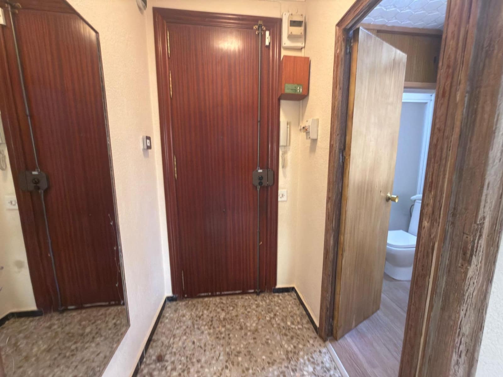 3 bedroom Flat for sale in Alicante / Alacant city - € 141,000 (Ref: 9591540)