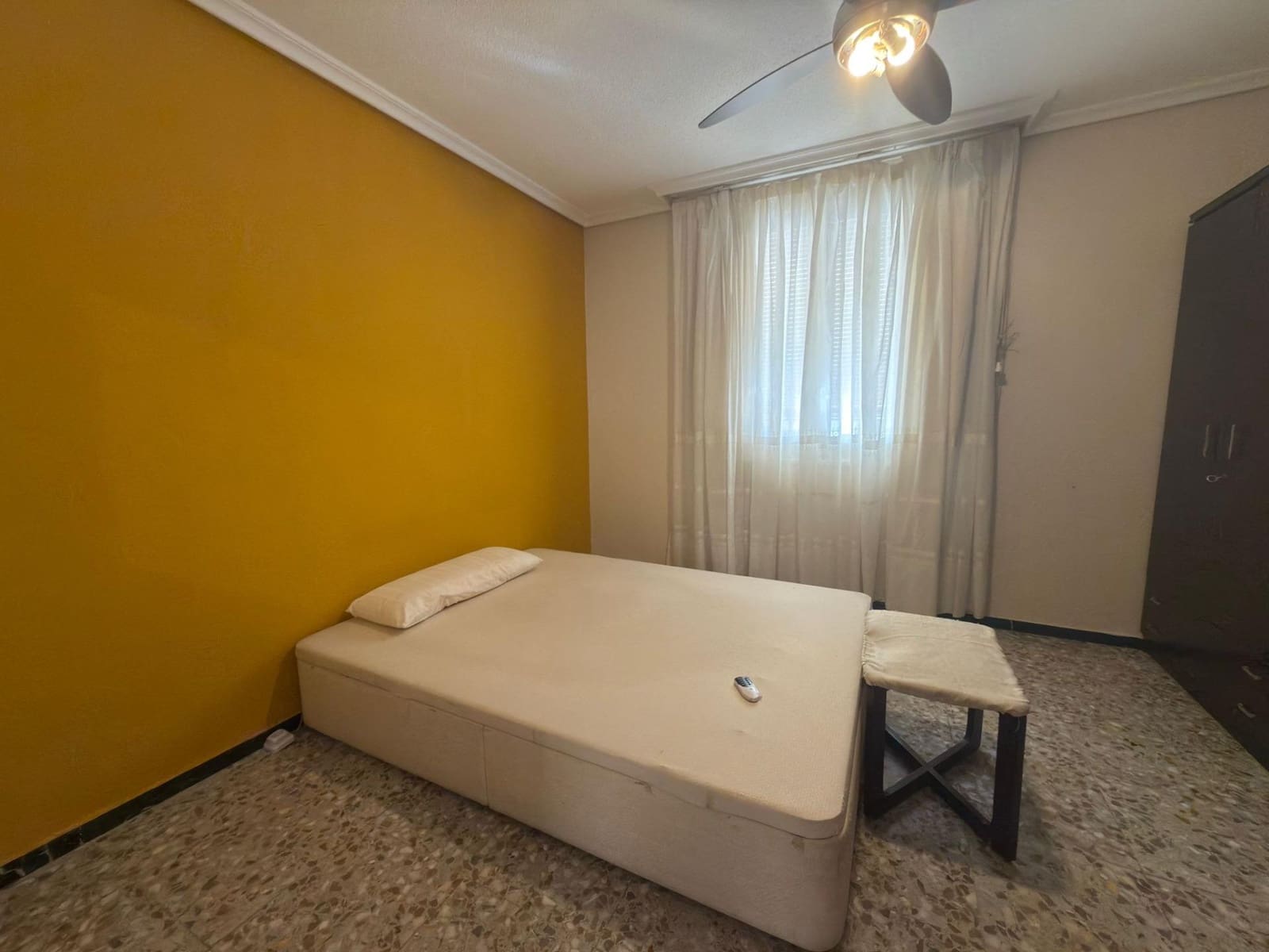 3 bedroom Flat for sale in Alicante / Alacant city - € 141,000 (Ref: 9591540)