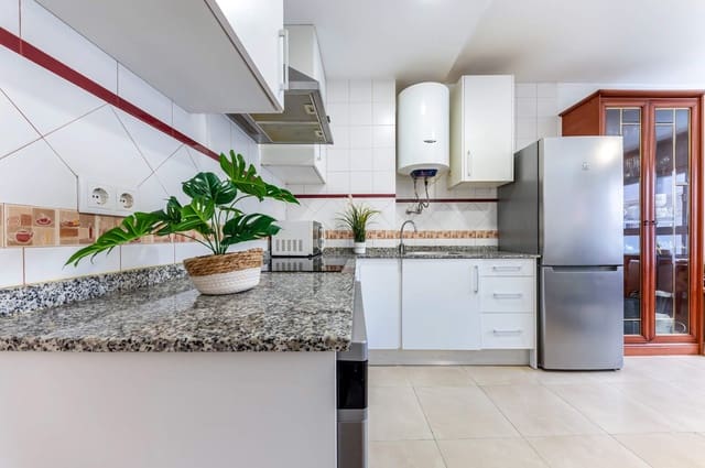 2 sypialnia Mieszkanie na sprzedaż w Carolinas Bajas, Miasto Alicante / Alacant - 185 000 € (Ref: 9591542)