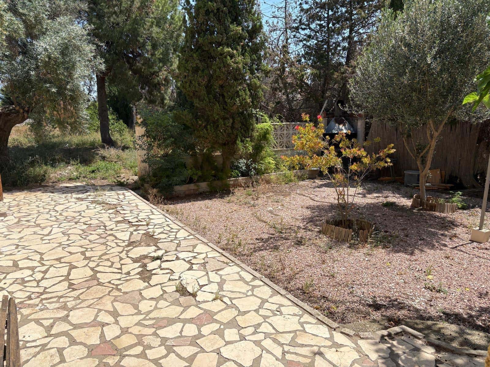 4 bedroom Villa for sale in San Vicente / Sant Vicent del Raspeig with pool - € 375,000 (Ref: 9591543)