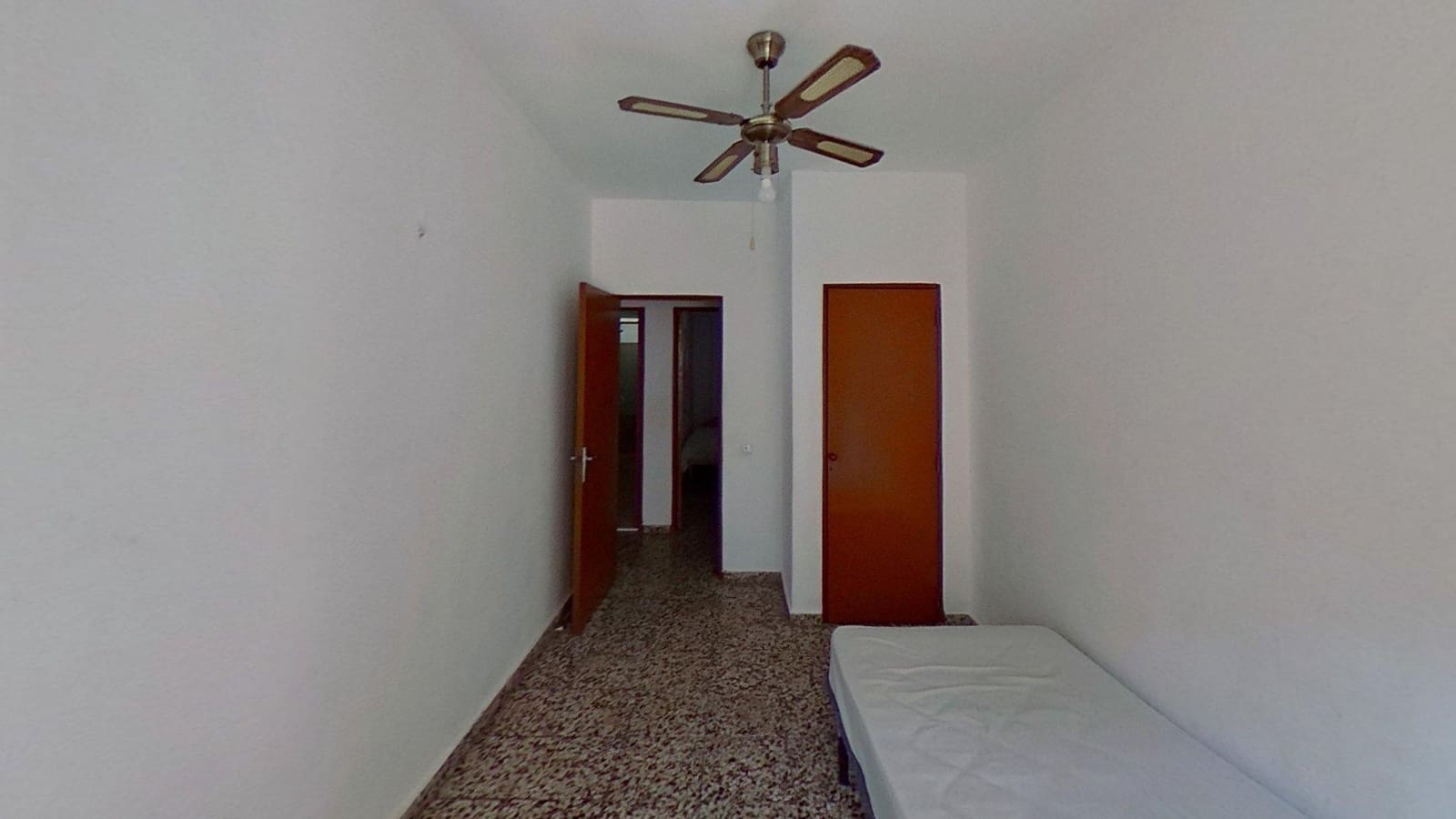 3 sypialnia Mieszkanie na sprzedaż w Miasto Alicante / Alacant - 150 000 € (Ref: 9591545)