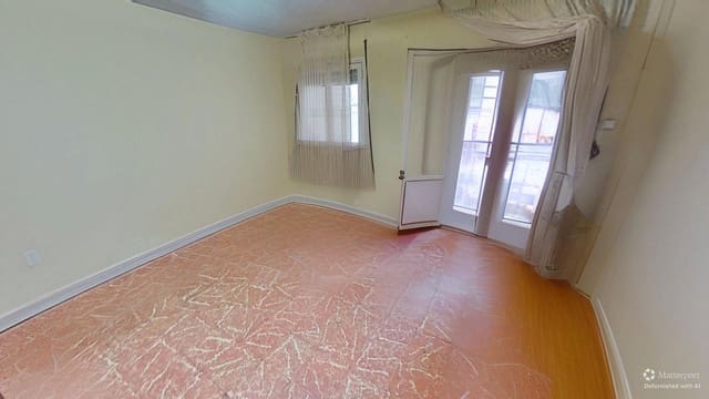 3 quarto Apartamento para venda em Alicante cidade - 147 000 € (Ref: 9591546)