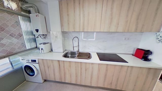 4 quarto Apartamento para venda em Juan XXIII, Alicante cidade - 119 000 € (Ref: 9591547)