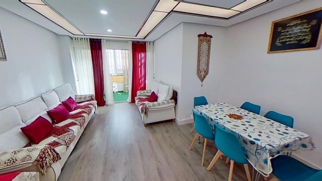 4 quarto Apartamento para venda em Juan XXIII, Alicante cidade - 119 000 € (Ref: 9591547)