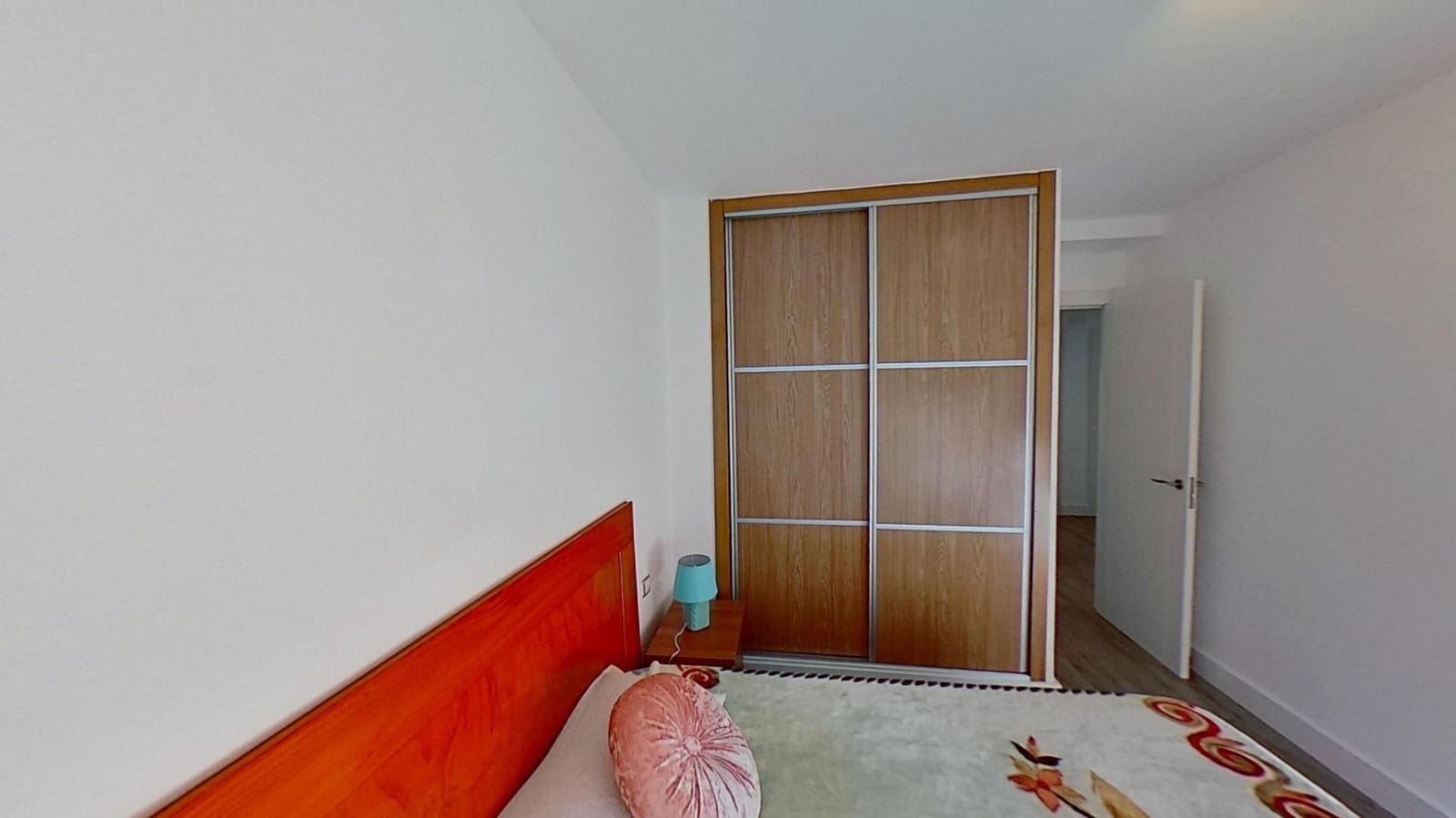 4 quarto Apartamento para venda em Alicante cidade - 119 000 € (Ref: 9591547)