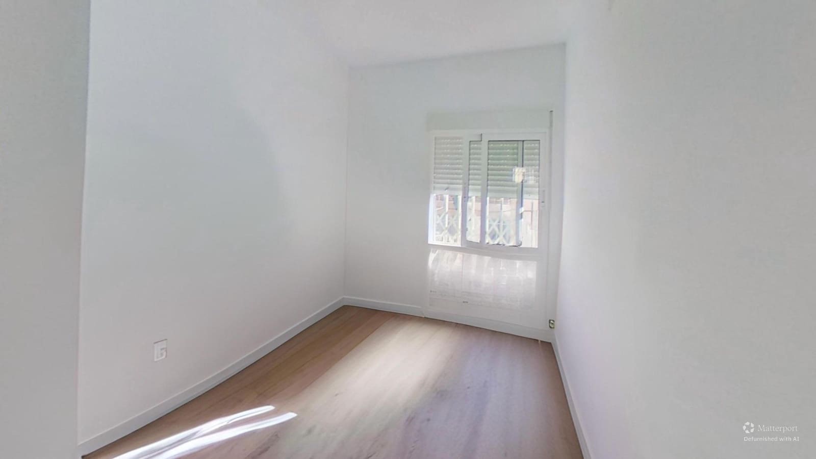 4 quarto Apartamento para venda em Alicante cidade - 119 000 € (Ref: 9591547)