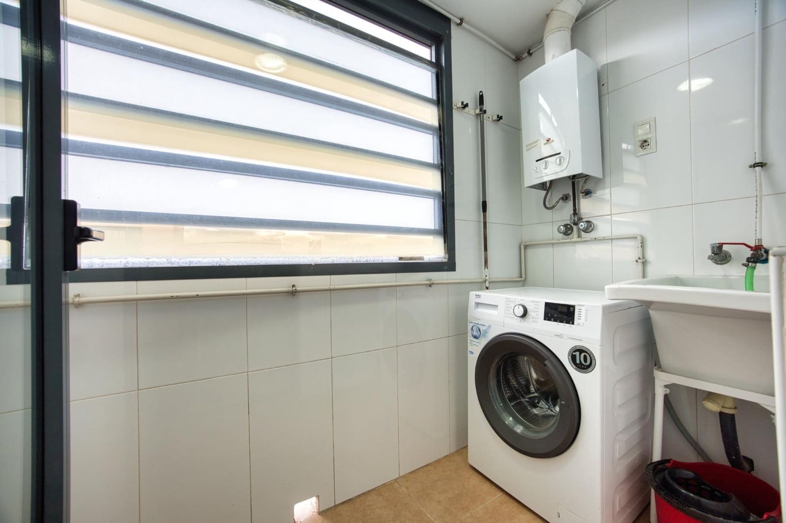 2 makuuhuone Kattohuoneisto myytävänä paikassa Alicante kaupunki mukana uima-altaan - 460 000 € (Ref: 9591550)