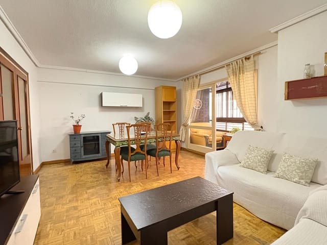 Piso de 4 habitaciones en Mercado, Alicante / Alacant ciudad en venta - 385.000 € (Ref: 9605182)