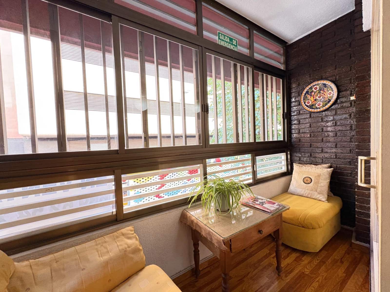 4 bedroom Flat for sale in Alicante / Alacant city - € 385,000 (Ref: 9605182)