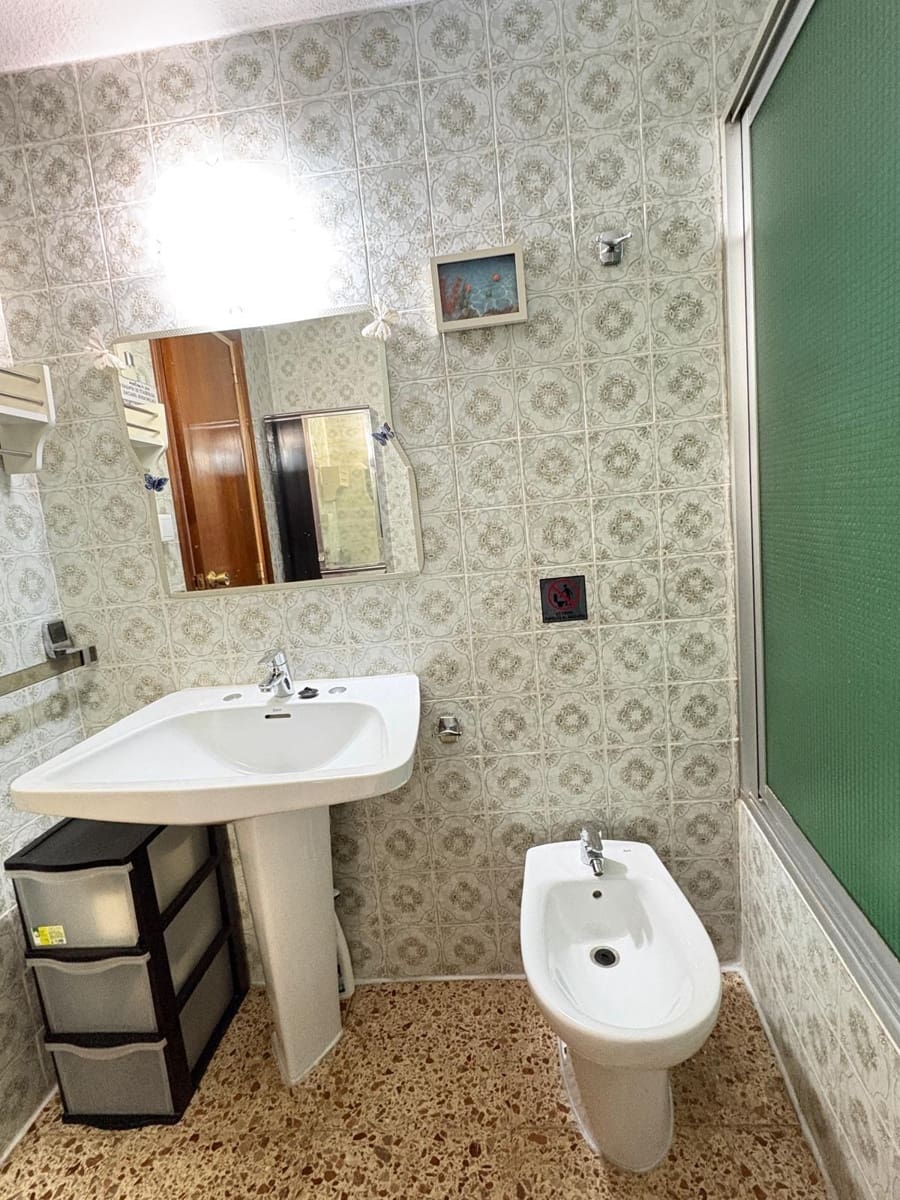 4 soveværelse Lejlighed til salg i Alicante by - € 385.000 (Ref: 9605182)