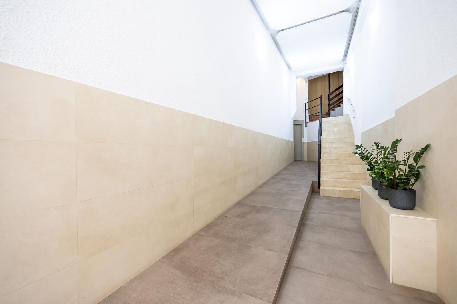 4 sovrum Lägenhet till salu i Alicante stad - 236 000 € (Ref: 9630291)