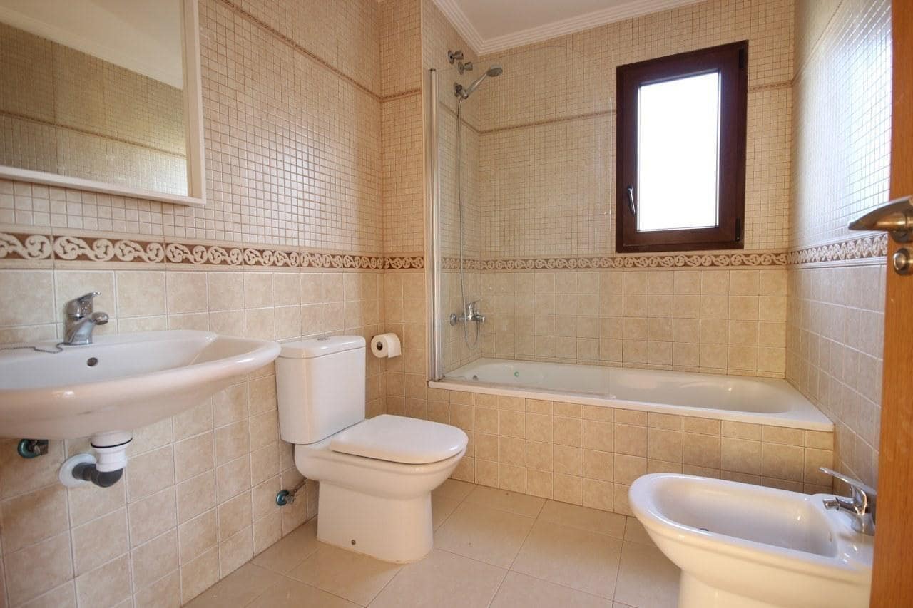 3 bedroom Villa for sale in Loma Bada with pool - € 295,000 (Ref: 9696298)