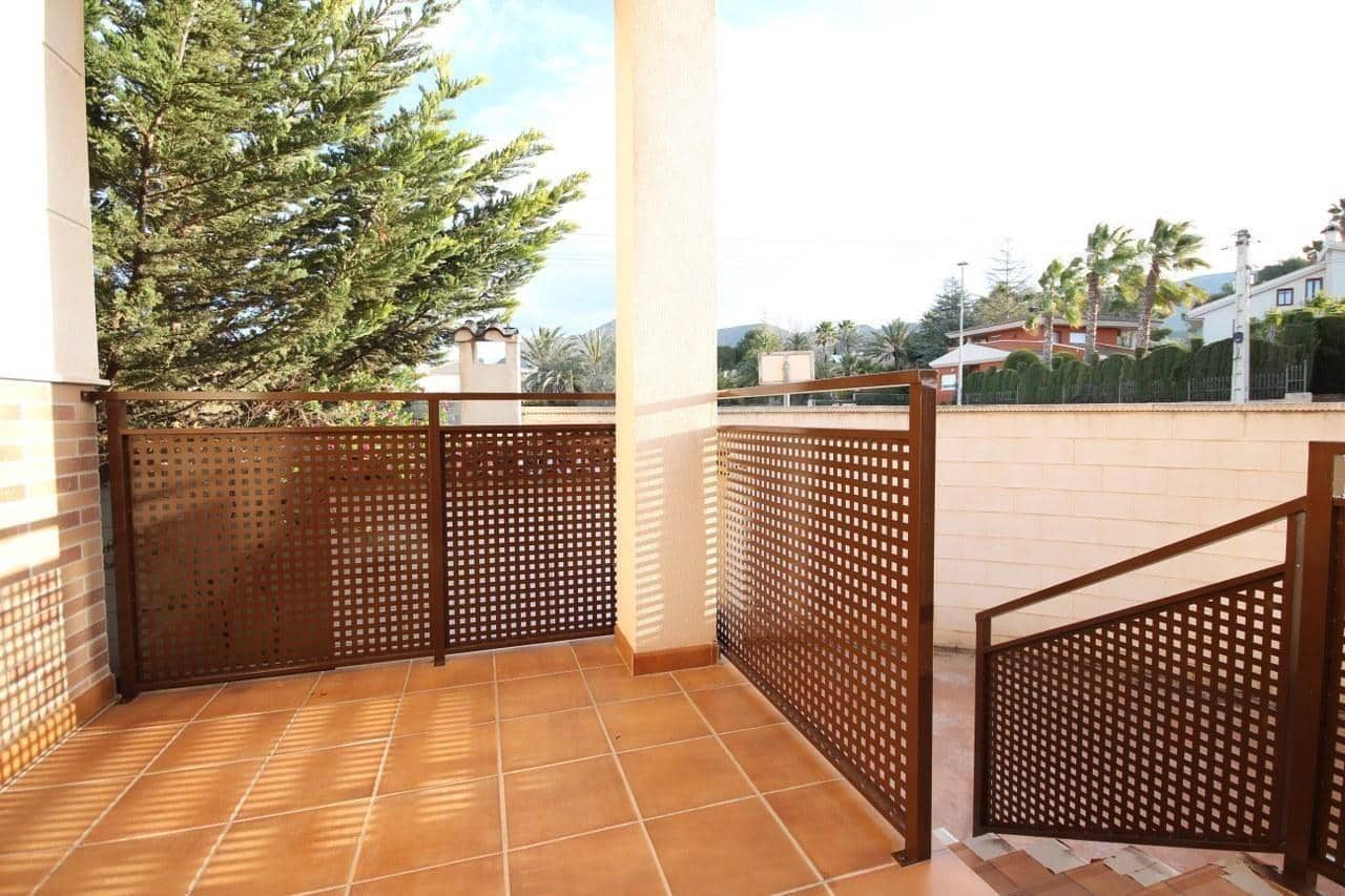 3 bedroom Villa for sale in Loma Bada with pool - € 295,000 (Ref: 9696298)