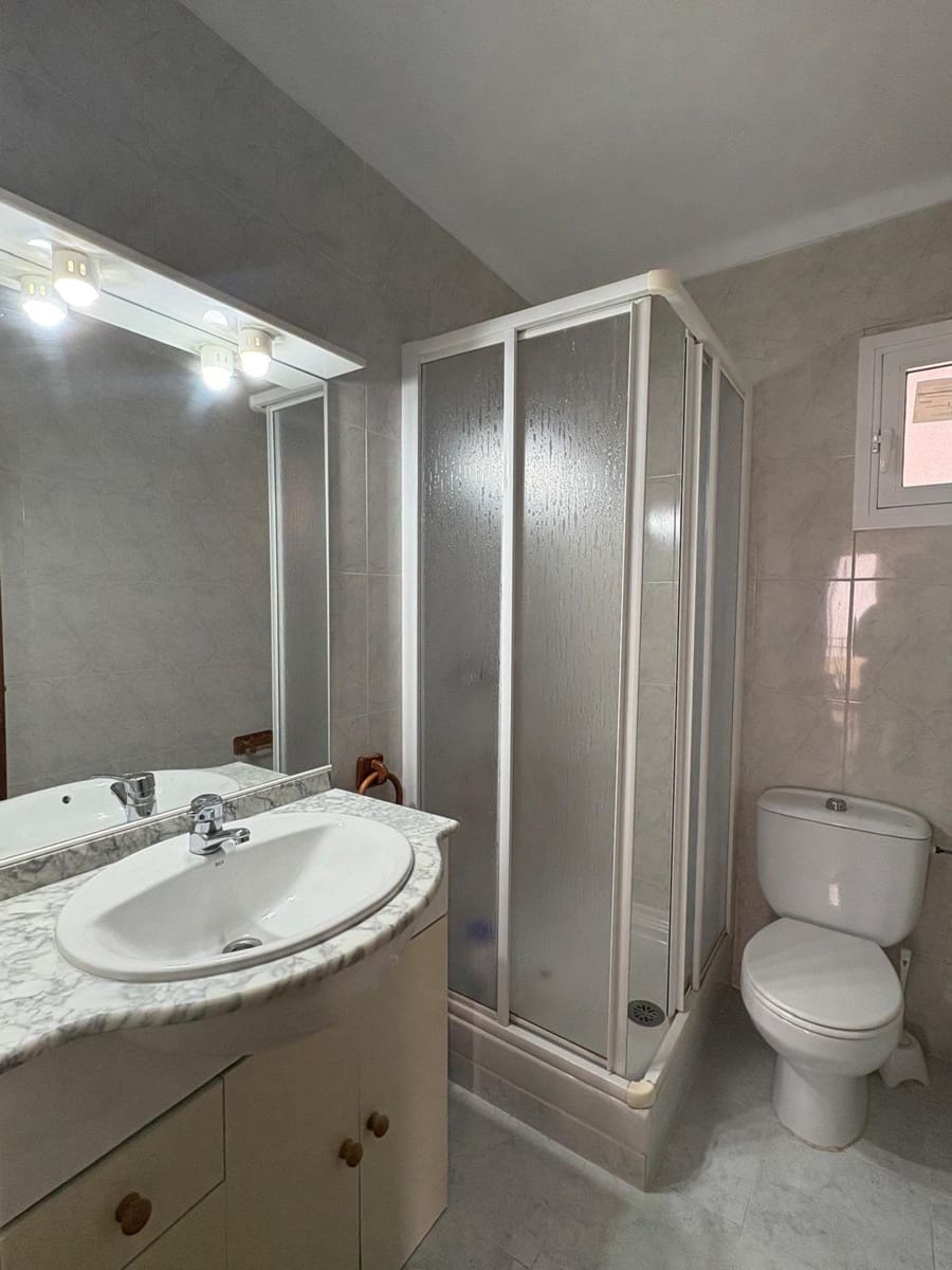 3 quarto Apartamento para venda em Alicante cidade - 139 000 € (Ref: 9720198)