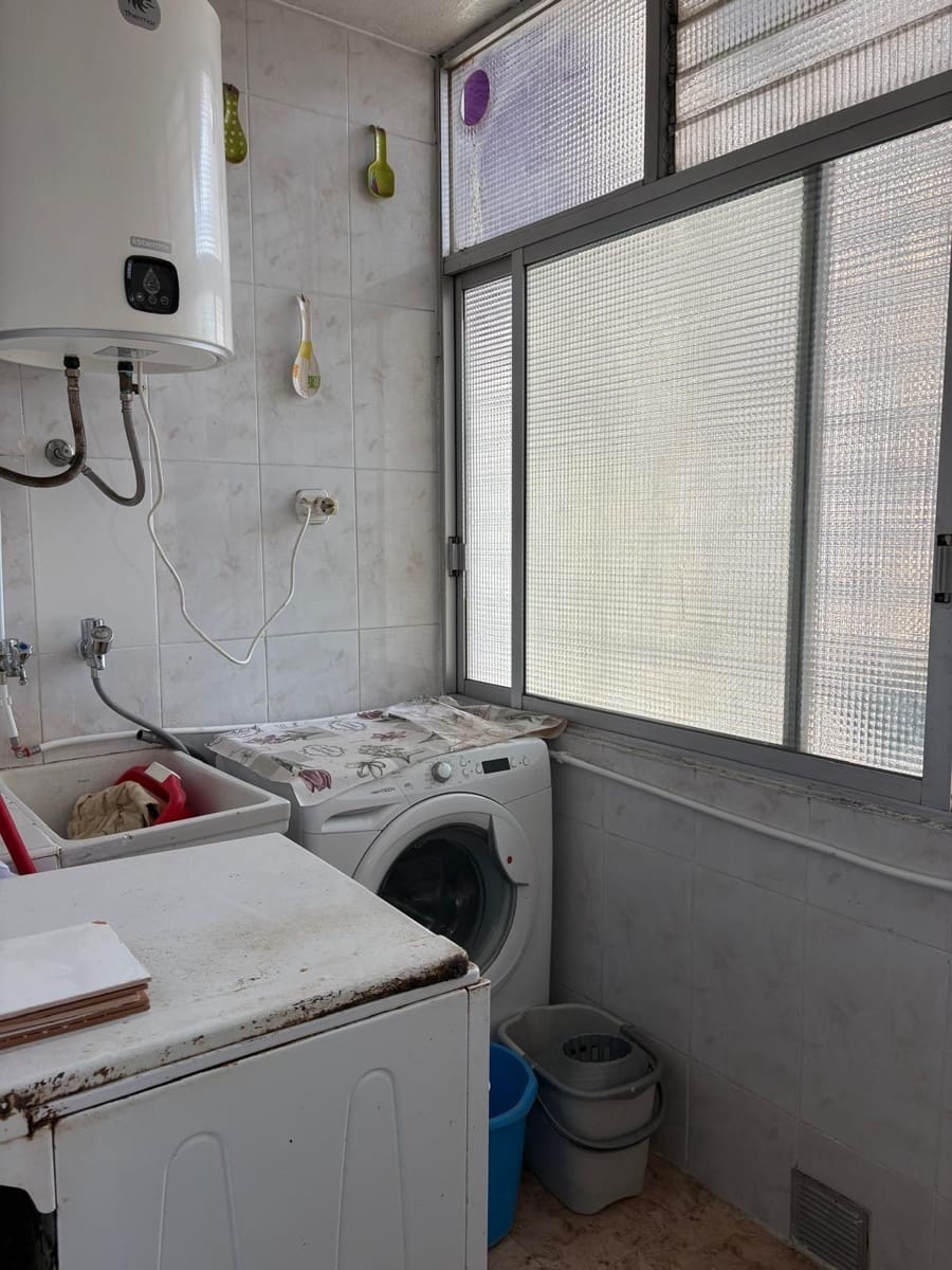 3 quarto Apartamento para venda em Alicante cidade - 139 000 € (Ref: 9720198)