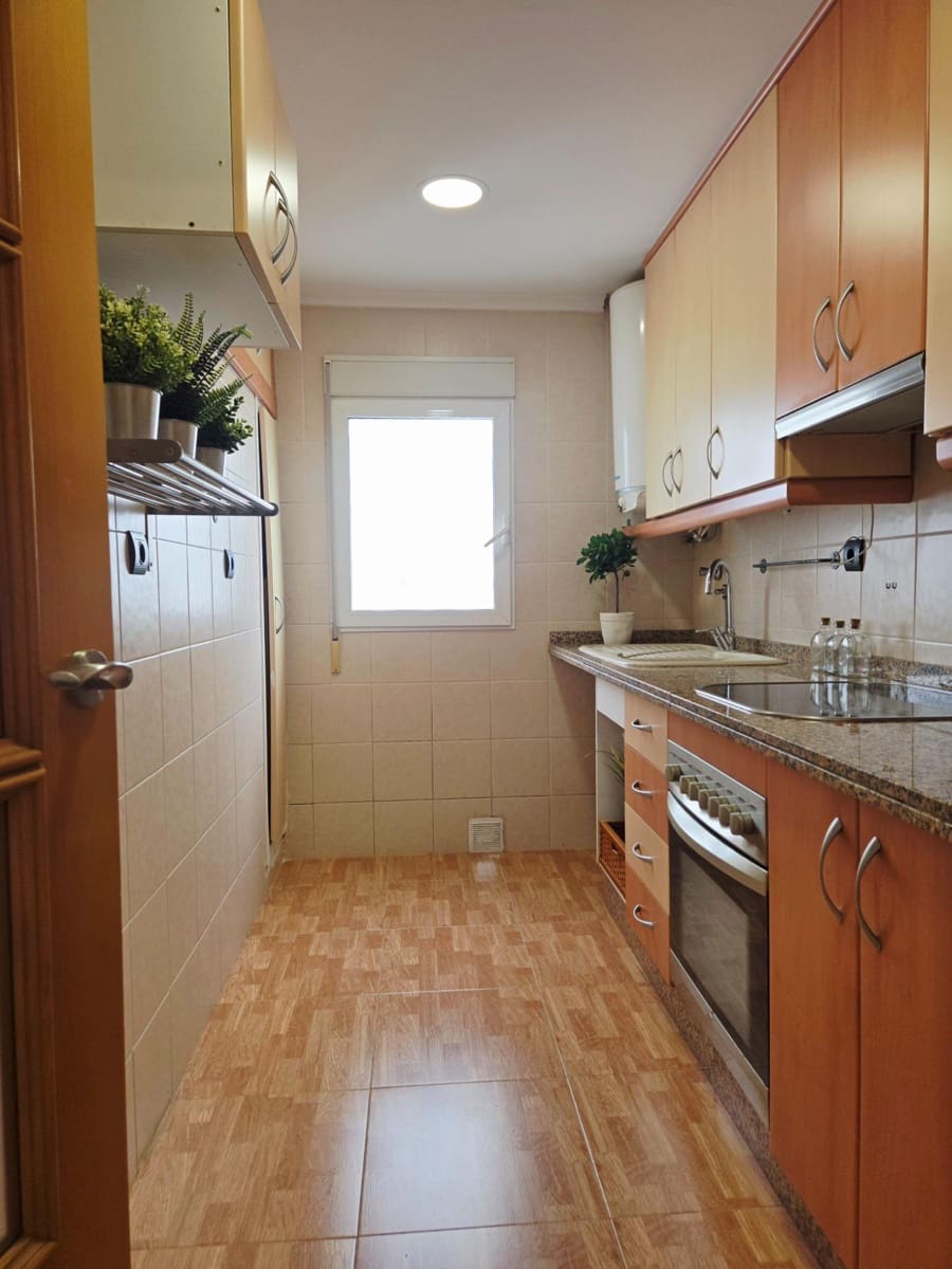 Piso de 3 habitaciones en Alicante / Alacant ciudad en venta - 143.550 € (Ref: 9763701)