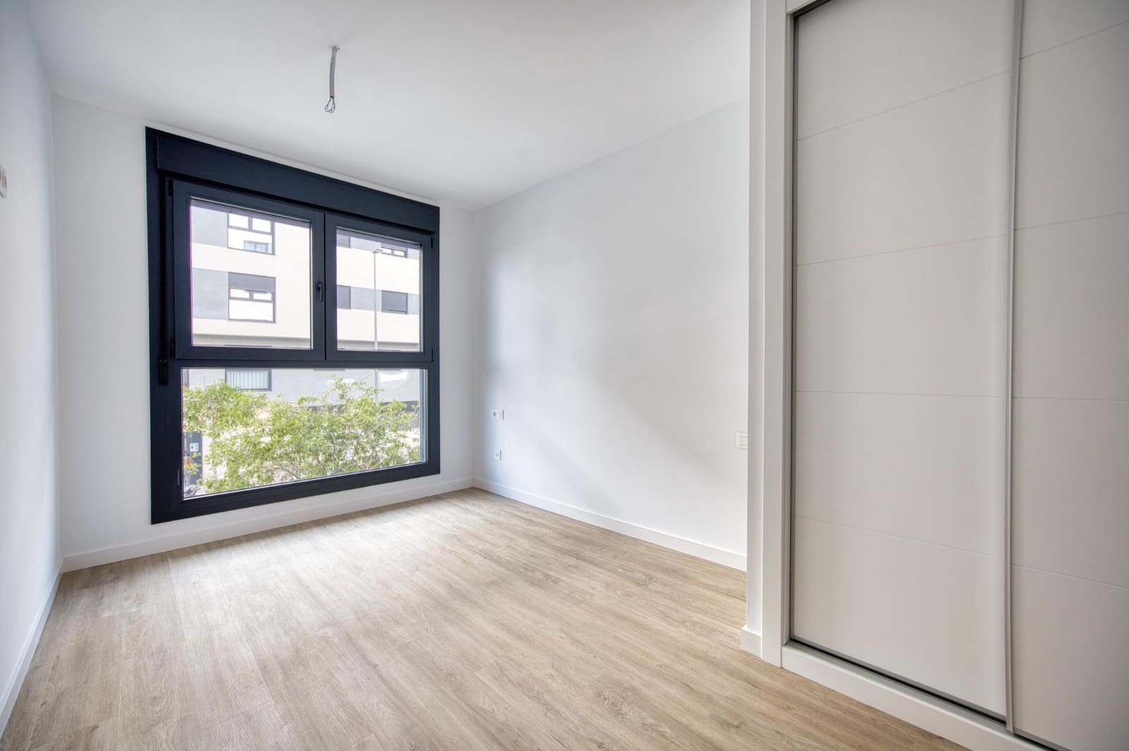 3 sypialnia Mieszkanie na sprzedaż w Miasto Alicante / Alacant z basenem garażem - 369 000 € (Ref: 9773281)