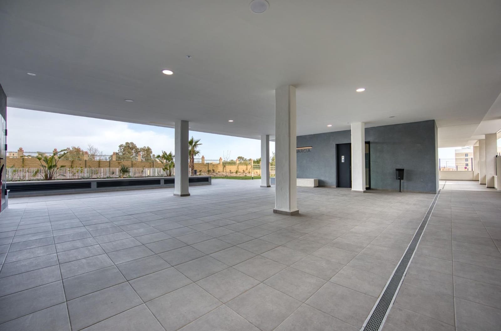 3 sypialnia Mieszkanie na sprzedaż w Miasto Alicante / Alacant z basenem garażem - 369 000 € (Ref: 9773281)