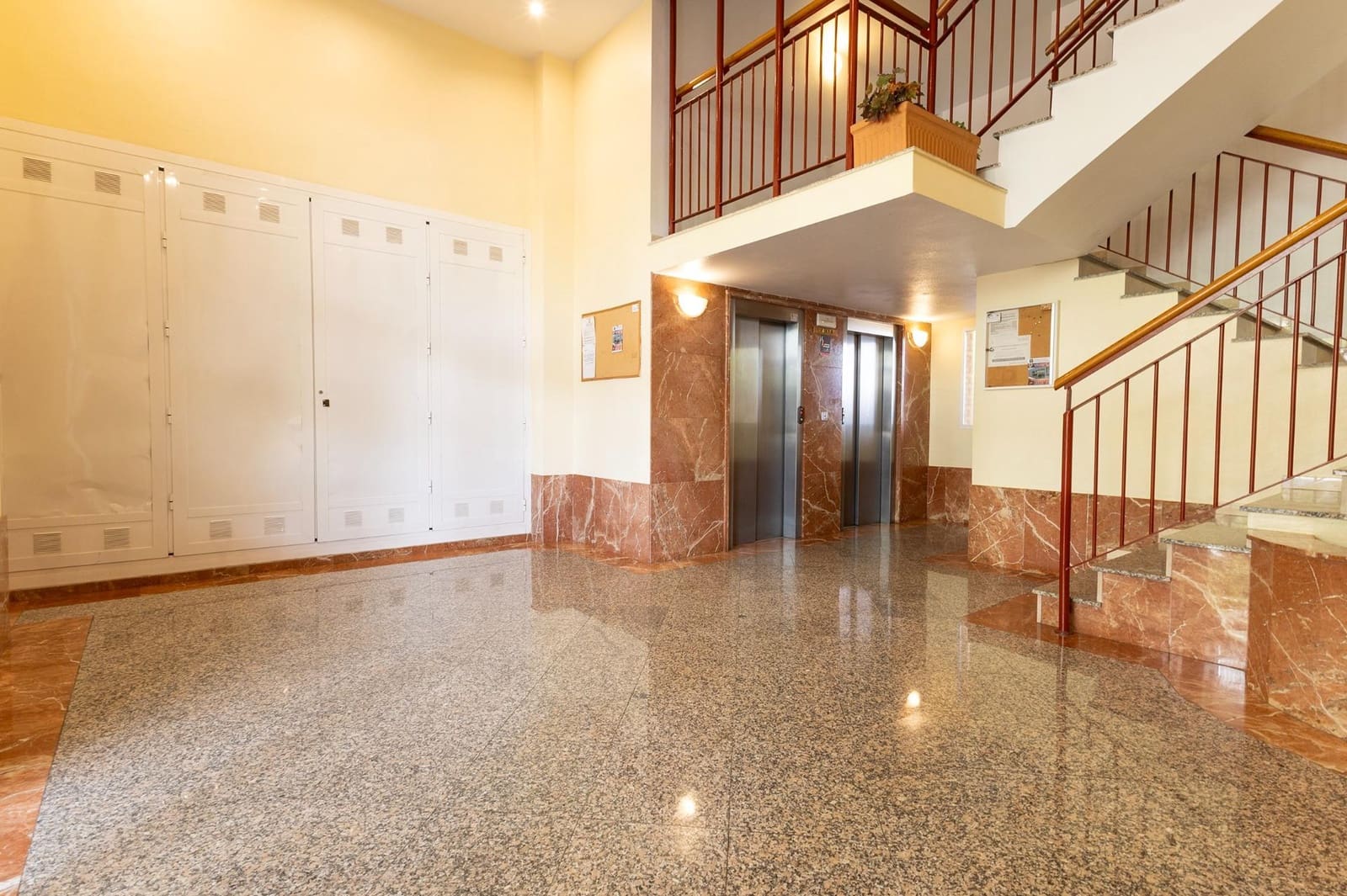 3 chambre Appartement à vendre à Alicante ville avec piscine garage - 326 000 € (Ref: 9773282)