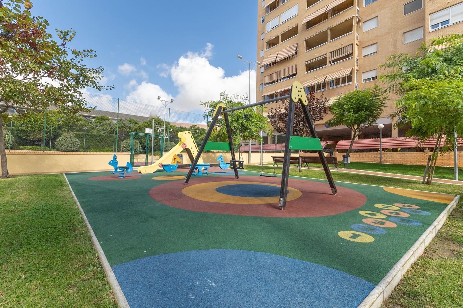 3 chambre Appartement à vendre à Alicante ville avec piscine garage - 326 000 € (Ref: 9773282)