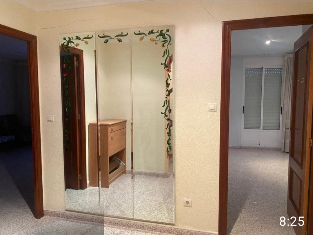 4 chambre Appartement à vendre à Petrel / Petrer - 80 000 € (Ref: 9794873)