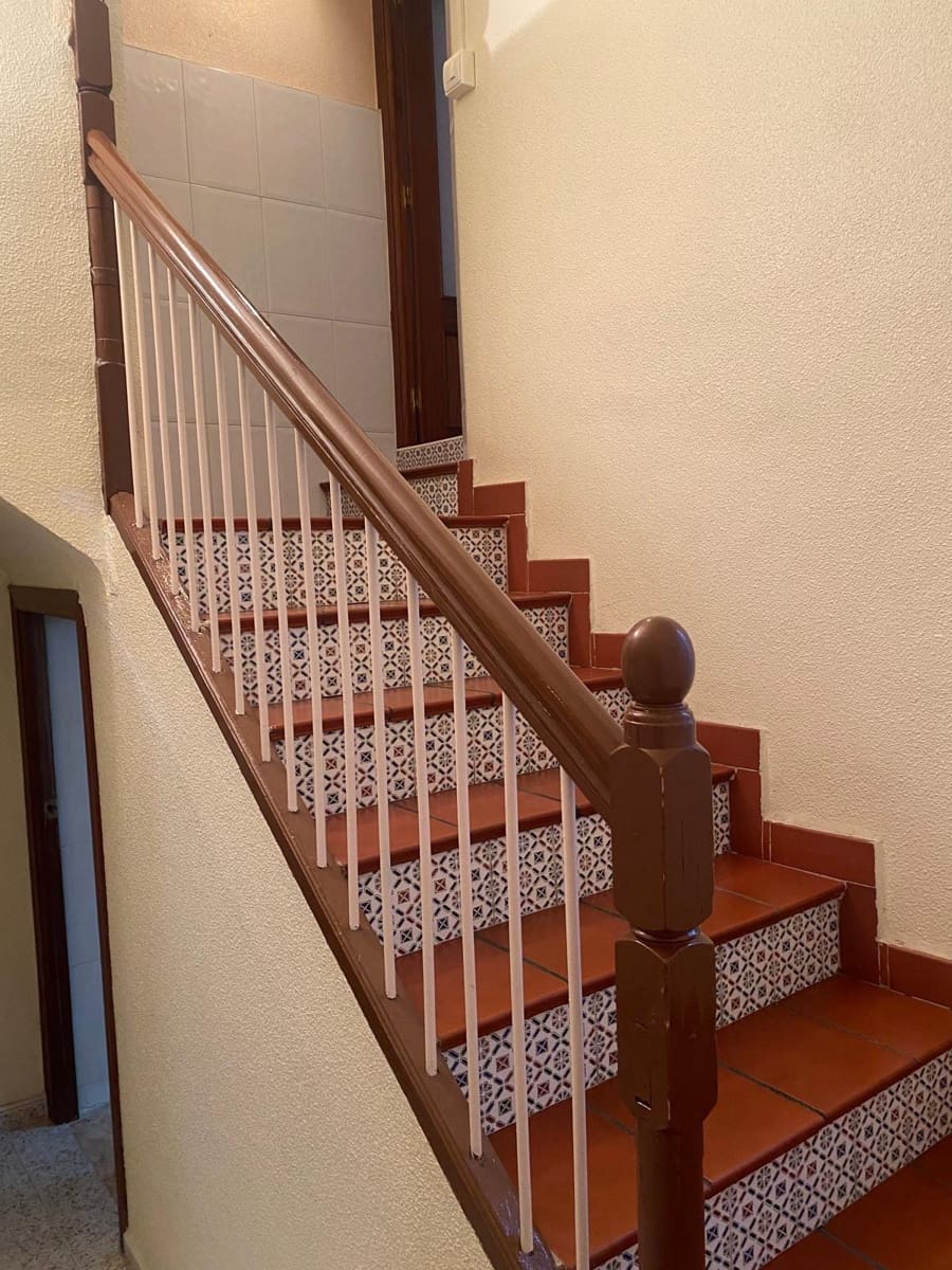 4 chambre Appartement à vendre à Petrel / Petrer - 80 000 € (Ref: 9794873)