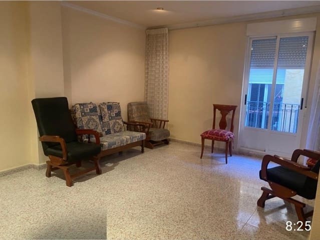 4 bedroom Apartment for sale in Petrel / Petrer - € 79,500 (Ref: 9794873)