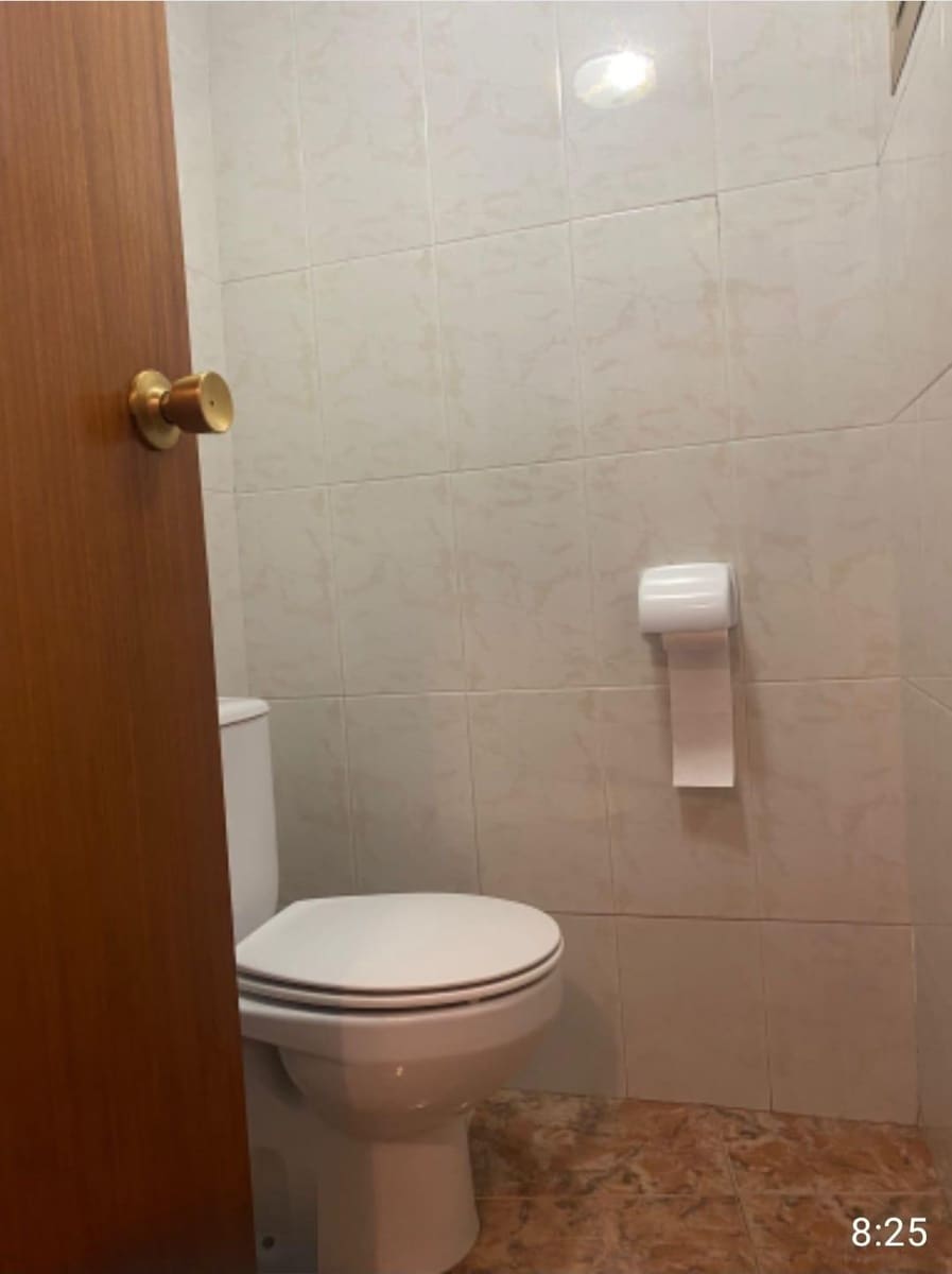 4 bedroom Apartment for sale in Petrel / Petrer - € 79,500 (Ref: 9794873)