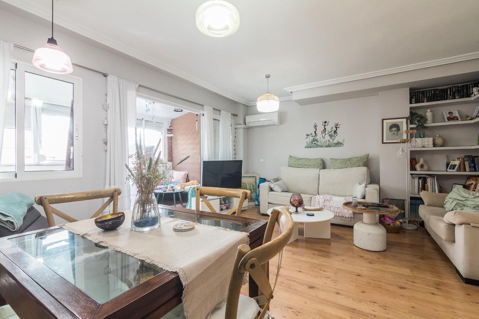 2 Zimmer Penthouse zu verkaufen in Alicante / Alacant Stadt mit Garage - 290.000 € (Ref: 9799463)