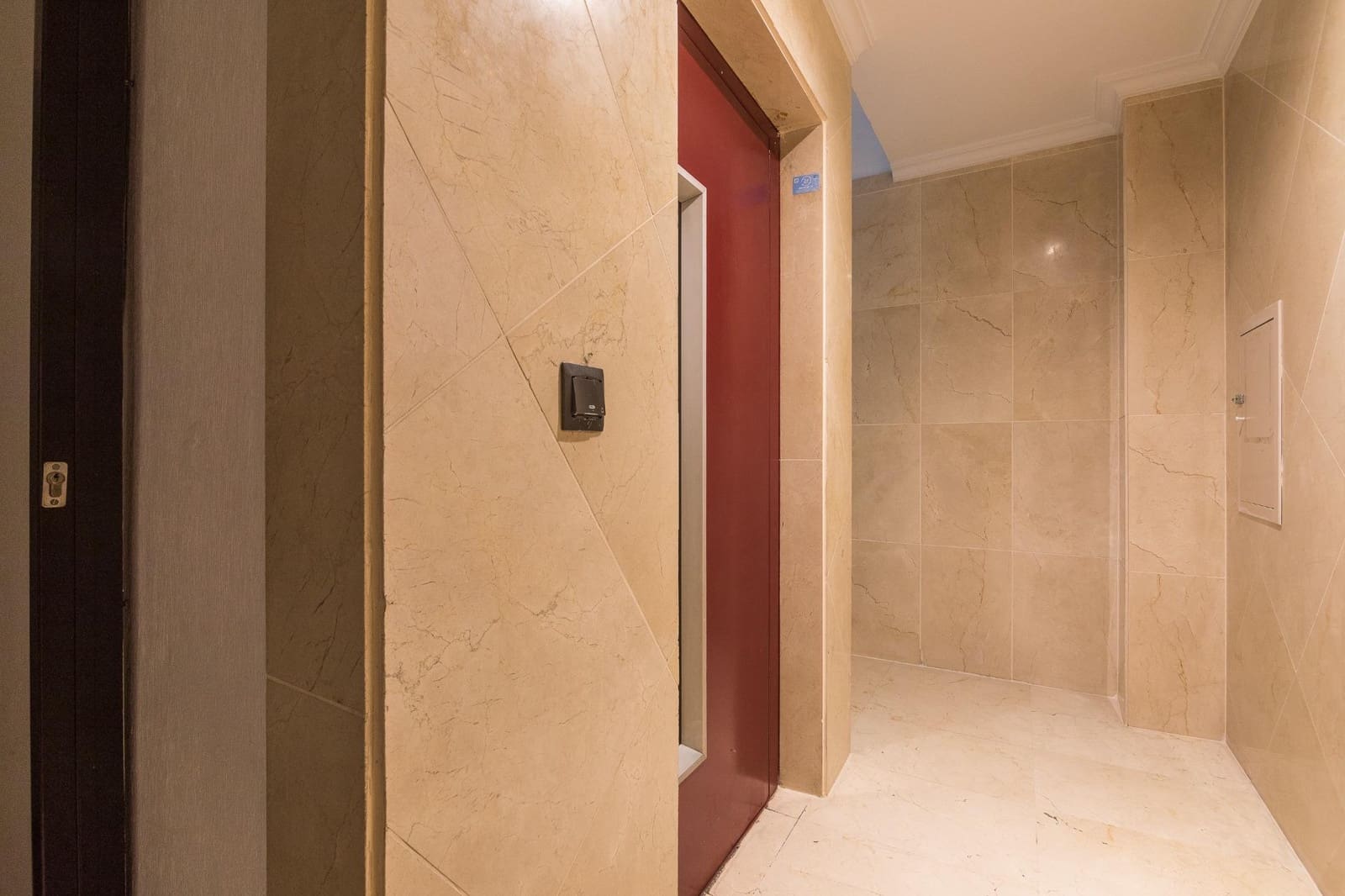 2 Zimmer Penthouse zu verkaufen in Alicante / Alacant Stadt mit Garage - 290.000 € (Ref: 9799463)