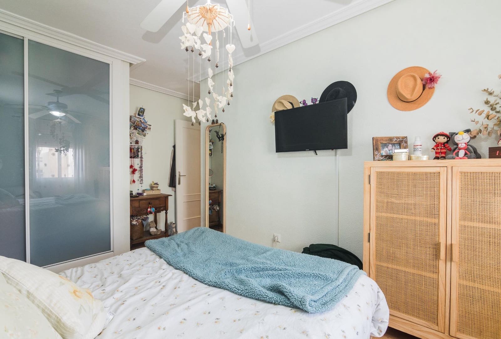 2 Zimmer Penthouse zu verkaufen in Alicante / Alacant Stadt mit Garage - 290.000 € (Ref: 9799463)