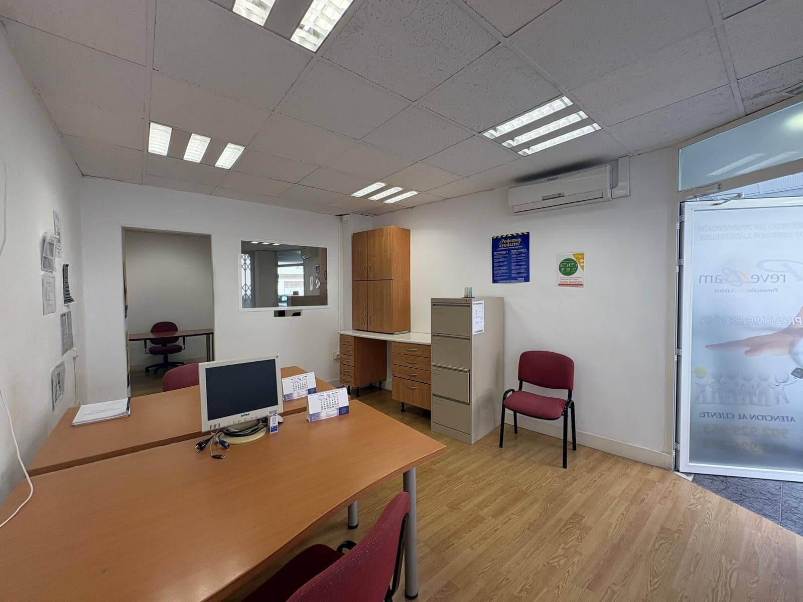 6 soveværelse Erhverv til leje i Alicante by - € 900 (Ref: 9804538)