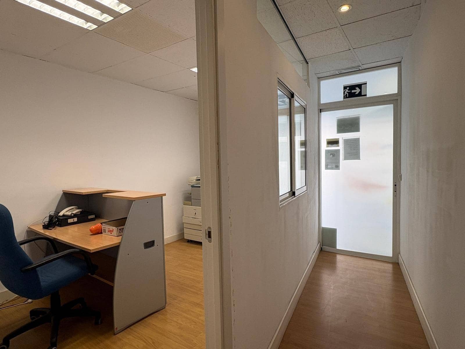 6 soveværelse Erhverv til leje i Alicante by - € 900 (Ref: 9804538)