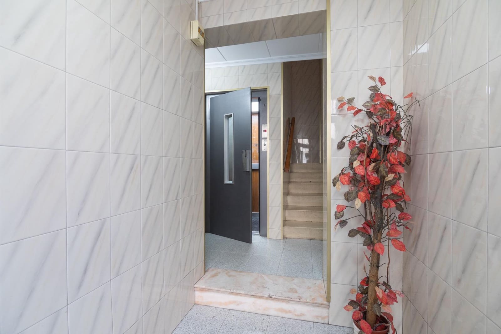3 sypialnia Mieszkanie na sprzedaż w Miasto Alicante / Alacant - 198 000 € (Ref: 9812301)