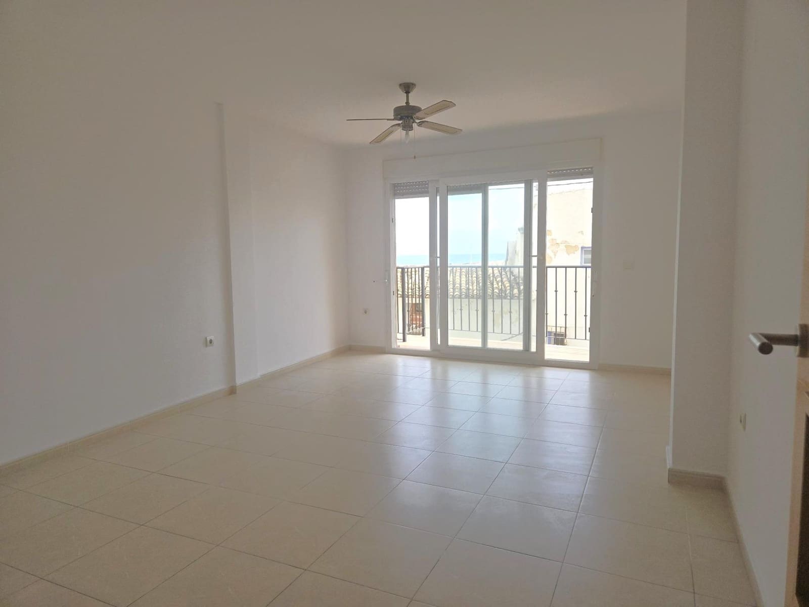 3 bedroom Flat for sale in Altea la Vella - € 335,000 (Ref: 9820394)