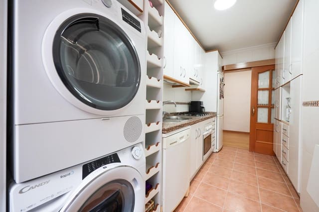 3 camera da letto Appartamento in vendita in Carolinas Altas, Alicante città - 189.900 € (Rif: 9831727)