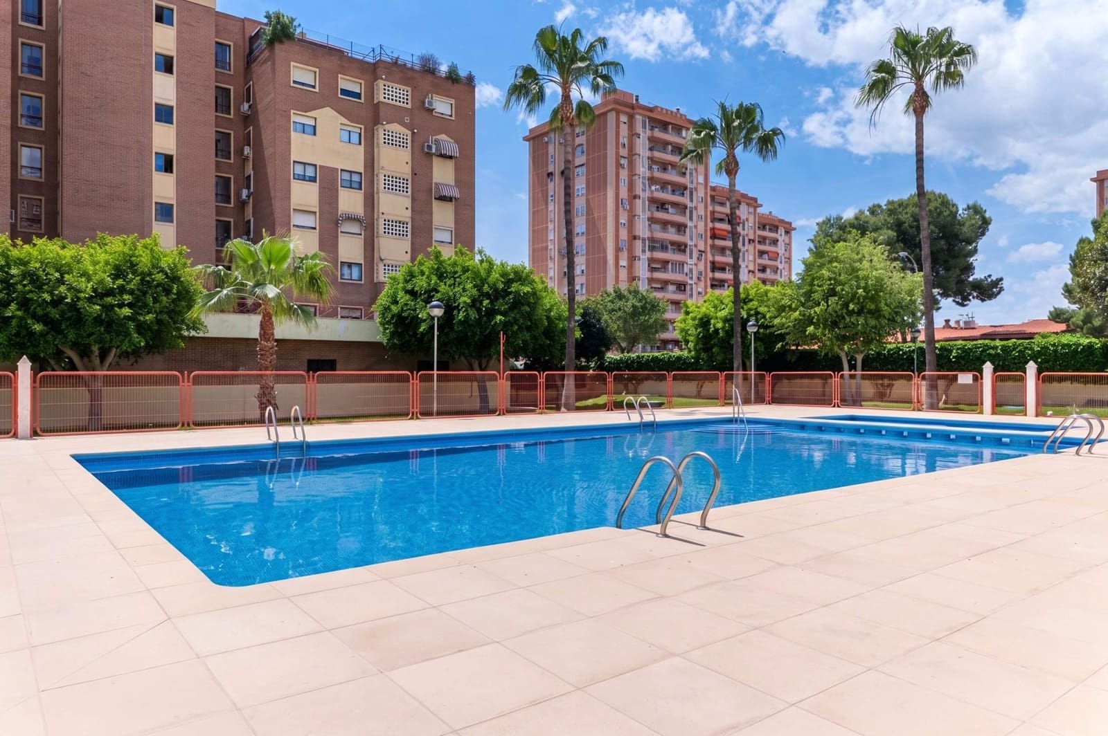 3 sypialnia Penthouse na sprzedaż w Miasto Alicante / Alacant z basenem garażem - 343 000 € (Ref: 9831728)
