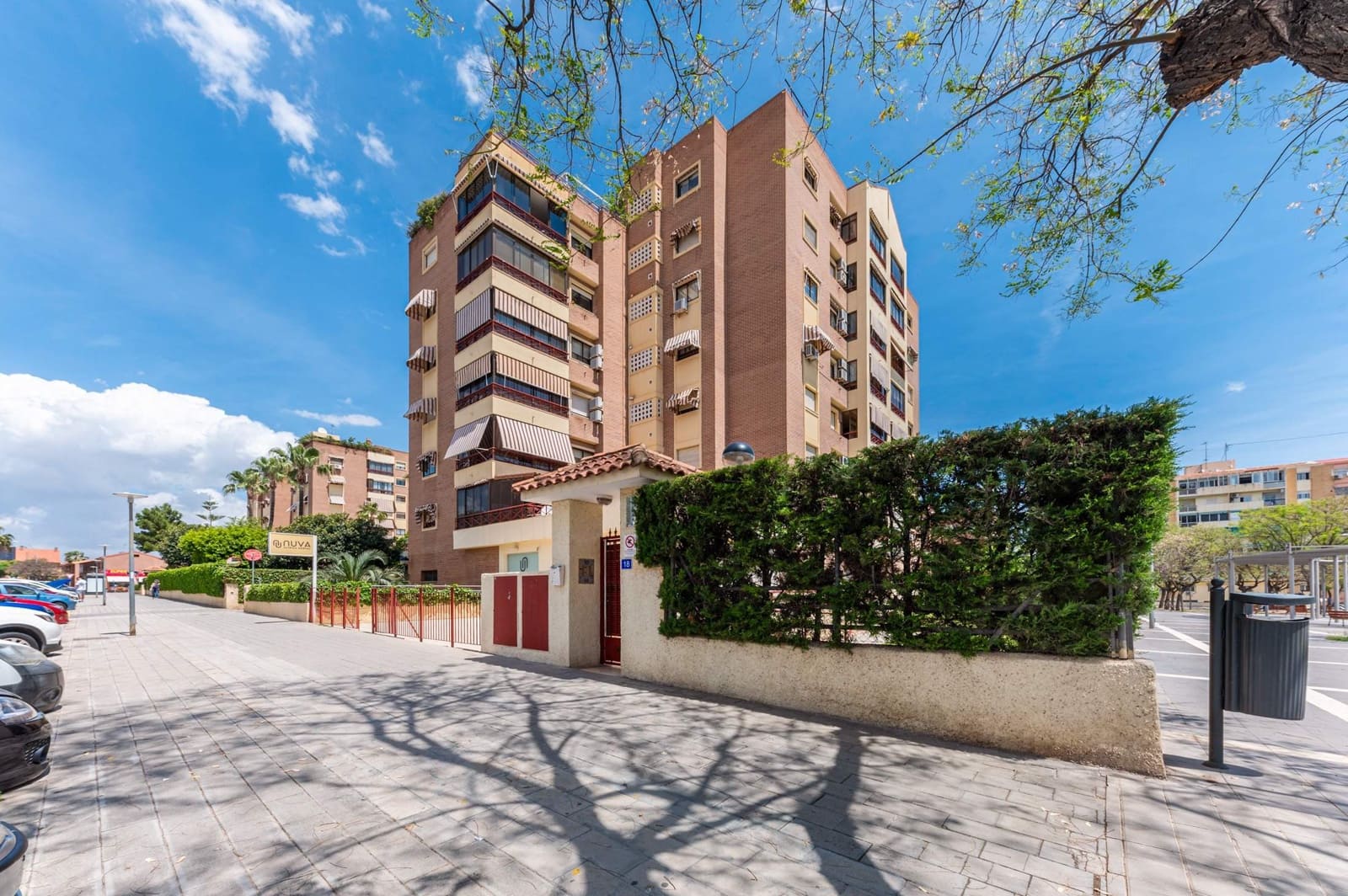 3 sypialnia Penthouse na sprzedaż w Miasto Alicante / Alacant z basenem garażem - 343 000 € (Ref: 9831728)