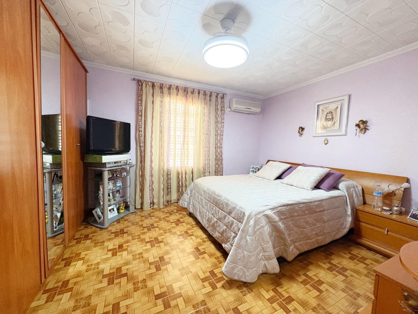 4 soverom Leilighet til salgs i Alicante by - € 130 000 (Ref: 9849623)