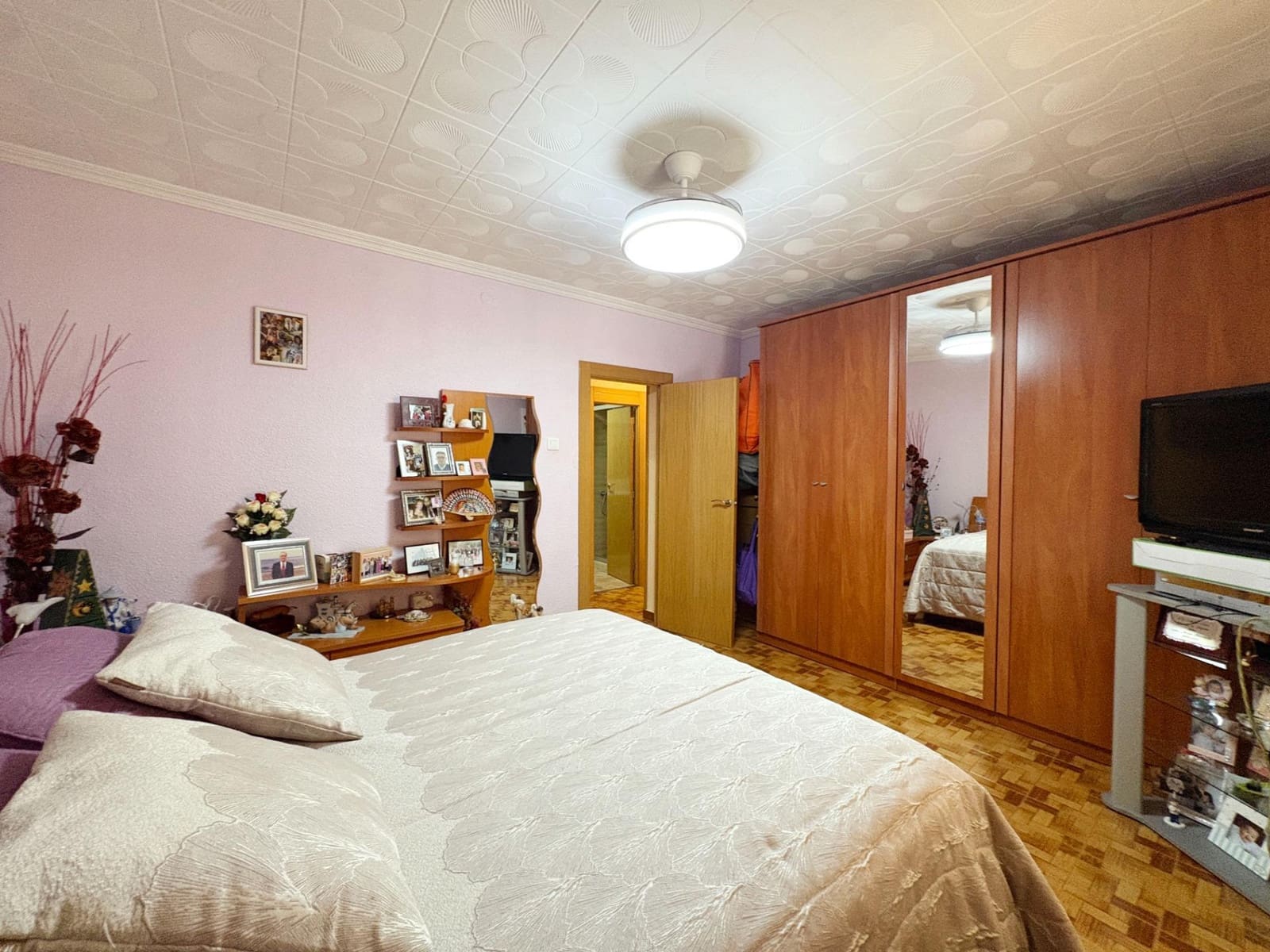 4 soverom Leilighet til salgs i Alicante by - € 130 000 (Ref: 9849623)