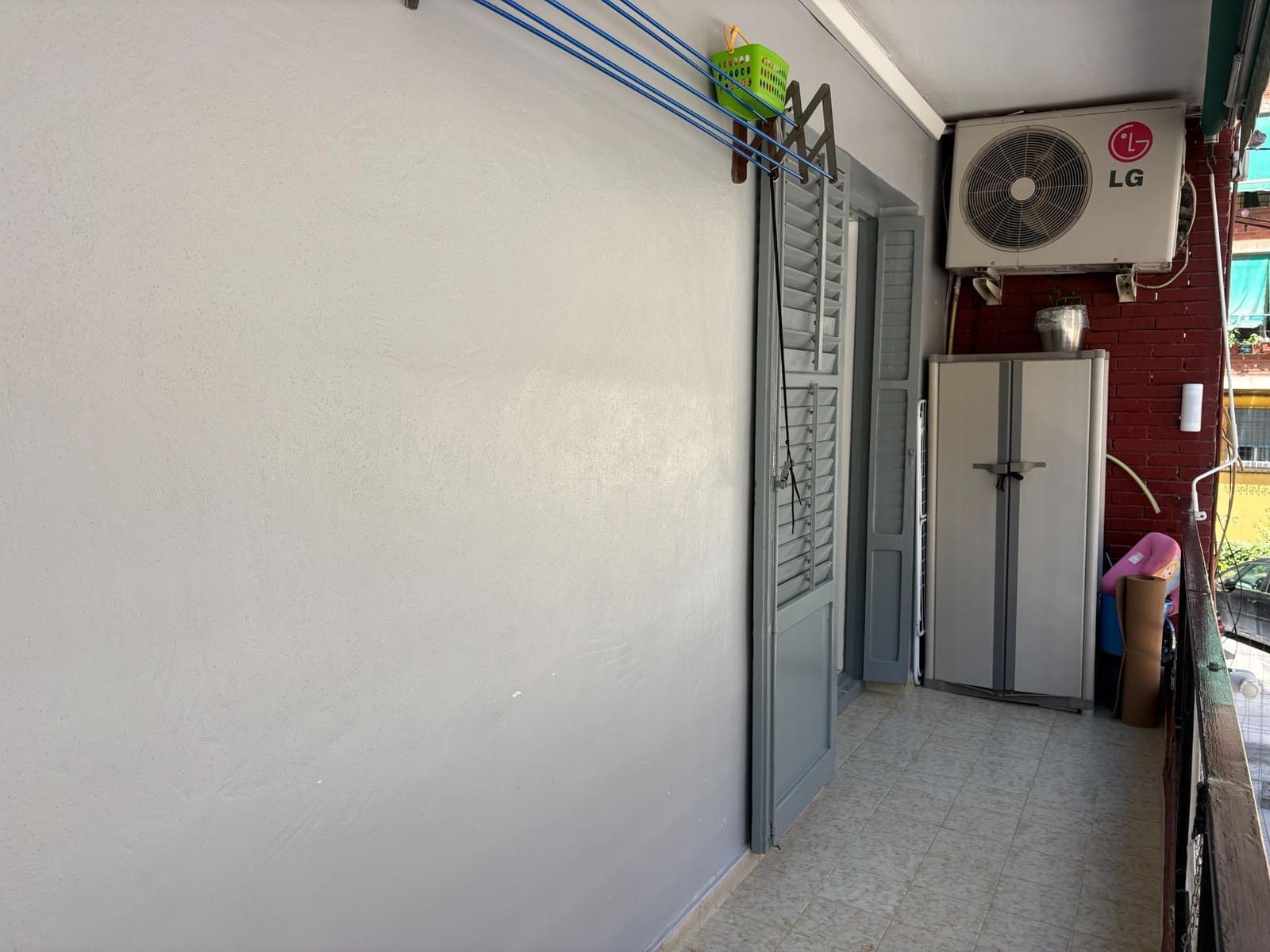 4 soverom Leilighet til salgs i Alicante by - € 130 000 (Ref: 9849623)