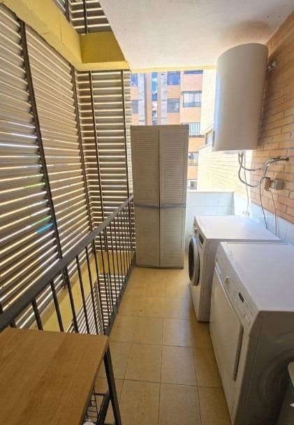 3 sovrum Lägenhet till salu i Alicante stad med pool garage - 320 000 € (Ref: 9882095)
