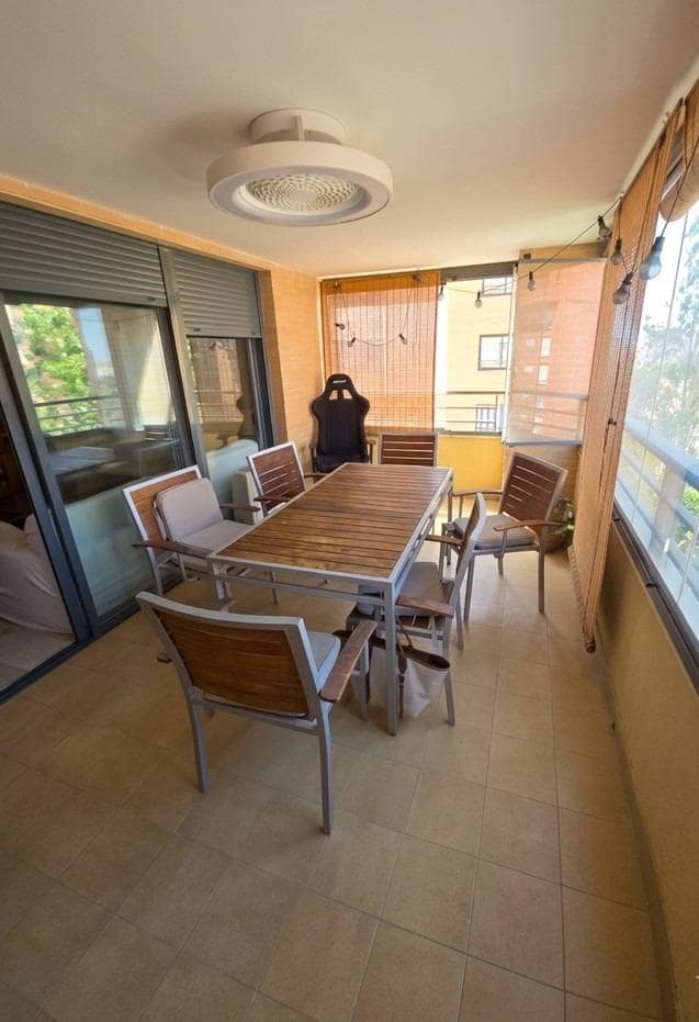 3 sovrum Lägenhet till salu i Alicante stad med pool garage - 320 000 € (Ref: 9882095)