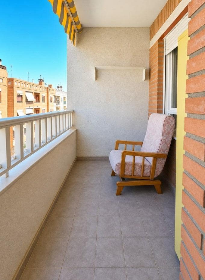 4 sovrum Lägenhet till salu i Catral - 115 000 € (Ref: 9882096)