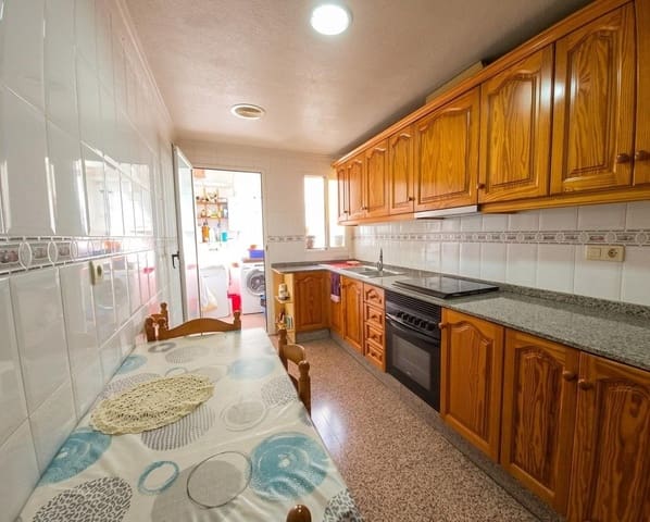 4 sovrum Lägenhet till salu i Catral - 115 000 € (Ref: 9882096)
