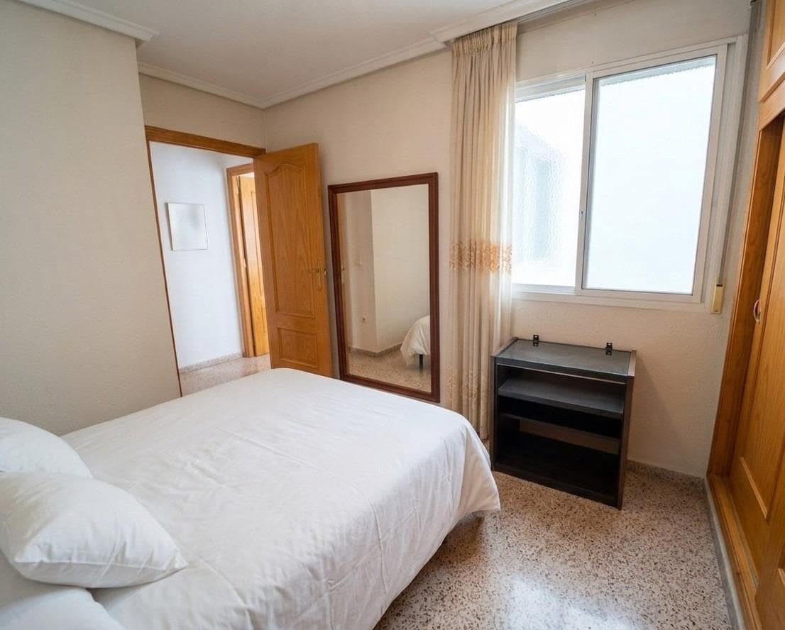 4 sovrum Lägenhet till salu i Catral - 115 000 € (Ref: 9882096)