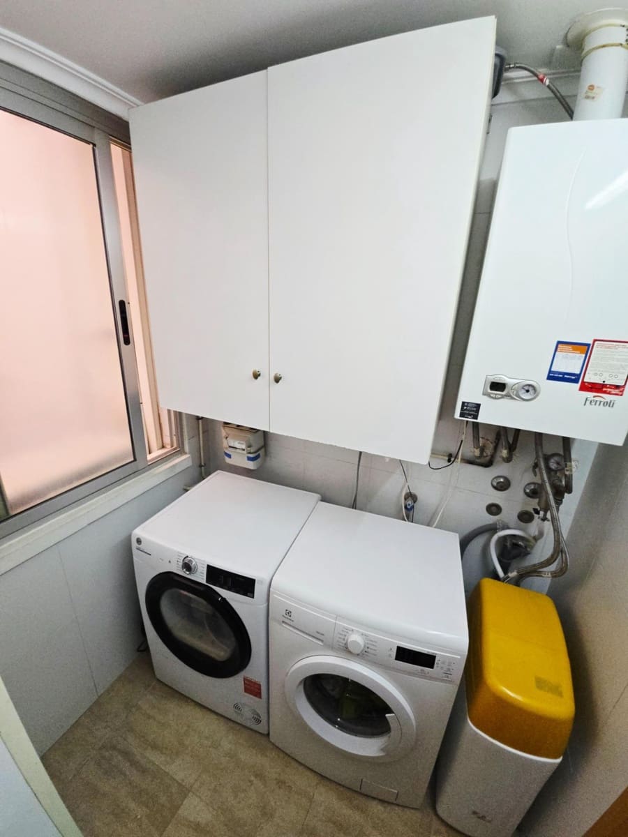 3 bedroom Flat for sale in Elda with garage - € 179,500 (Ref: 9892548)