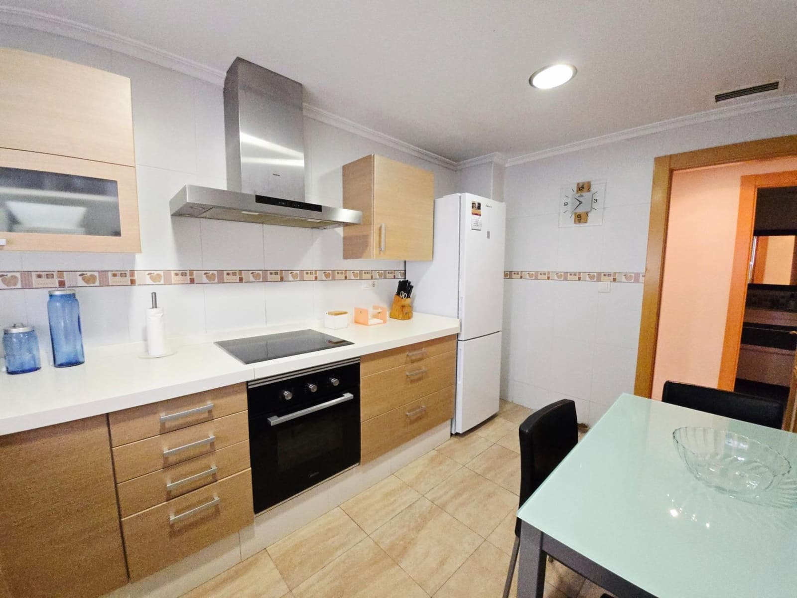3 bedroom Flat for sale in Elda with garage - € 179,500 (Ref: 9892548)