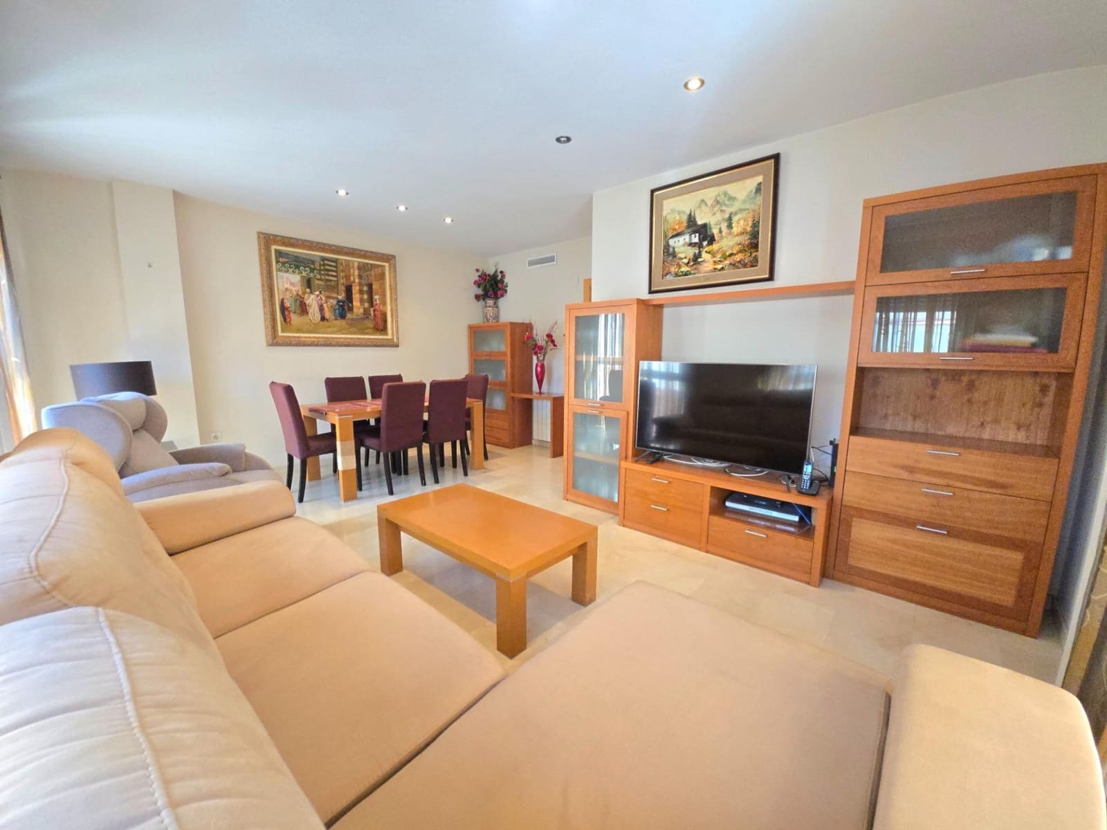 3 bedroom Flat for sale in Elda with garage - € 179,500 (Ref: 9892548)